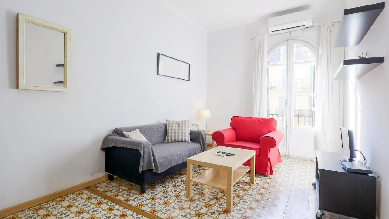 Apartamento Entenca 바르셀로나